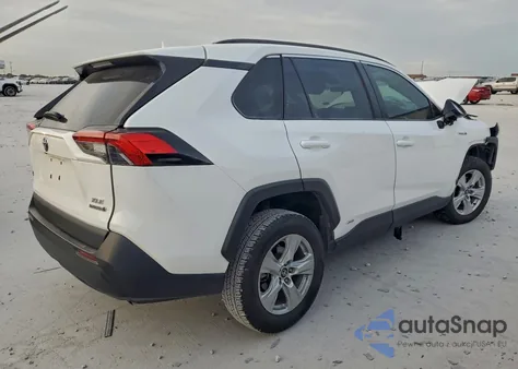 2020 Toyota Rav4 Xle из США, поврежденный, VIN 2T3RWRFV6LW053105